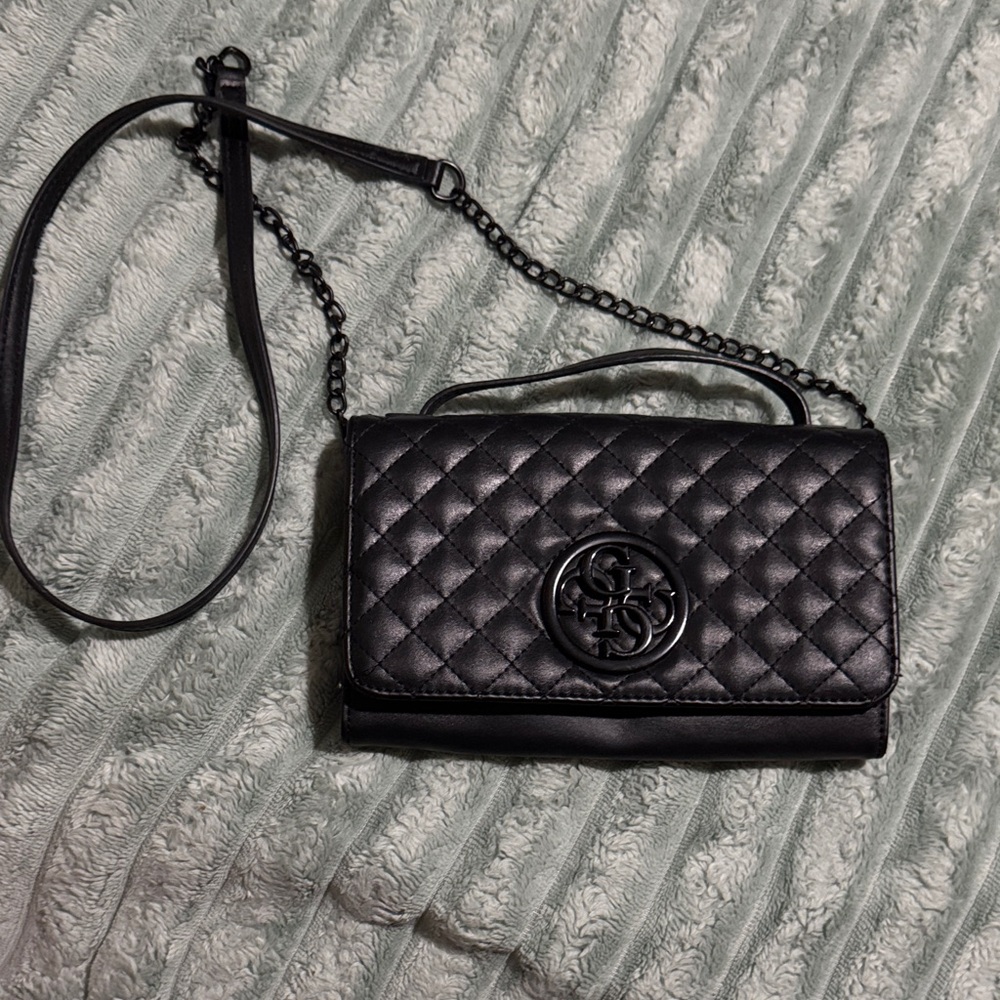 G by guess crossbody bag
